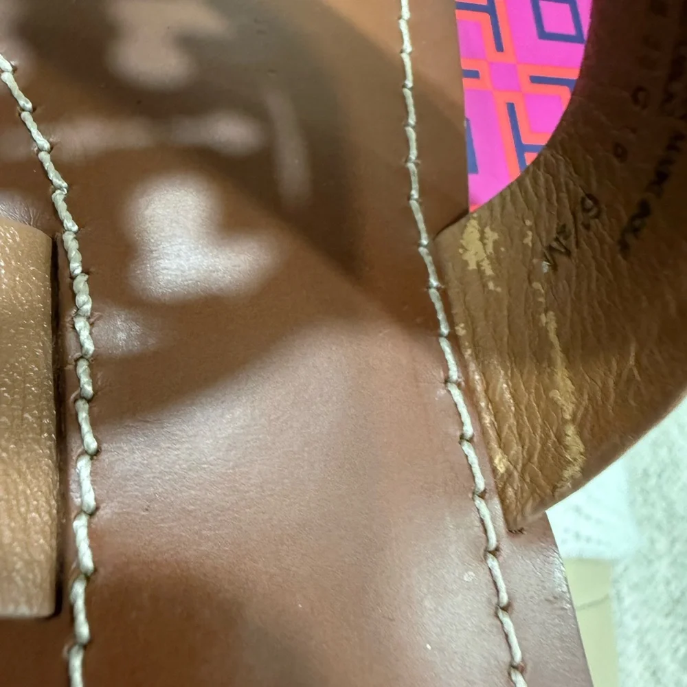 Tory Burch Miller Leather Thong Sandal in Tan